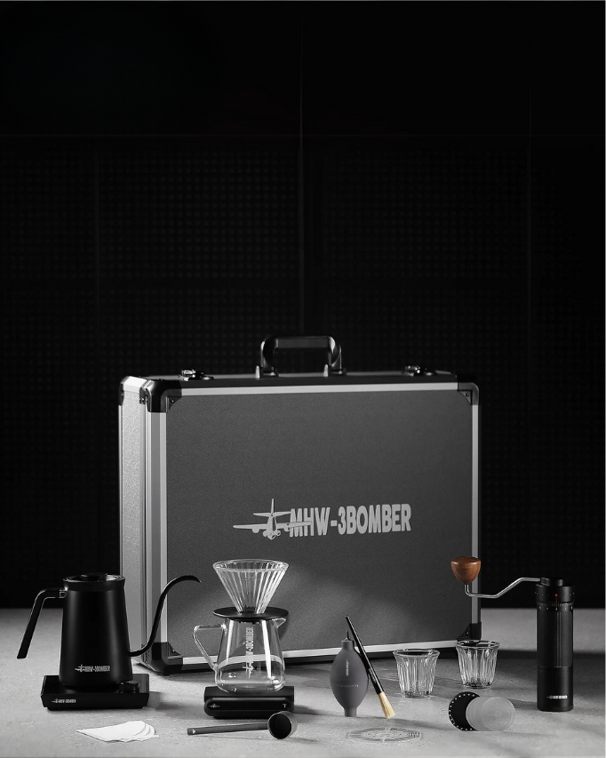 3BOMBER B-3 Tactical Suitcase حقيبة سيت متكامل - Kshta