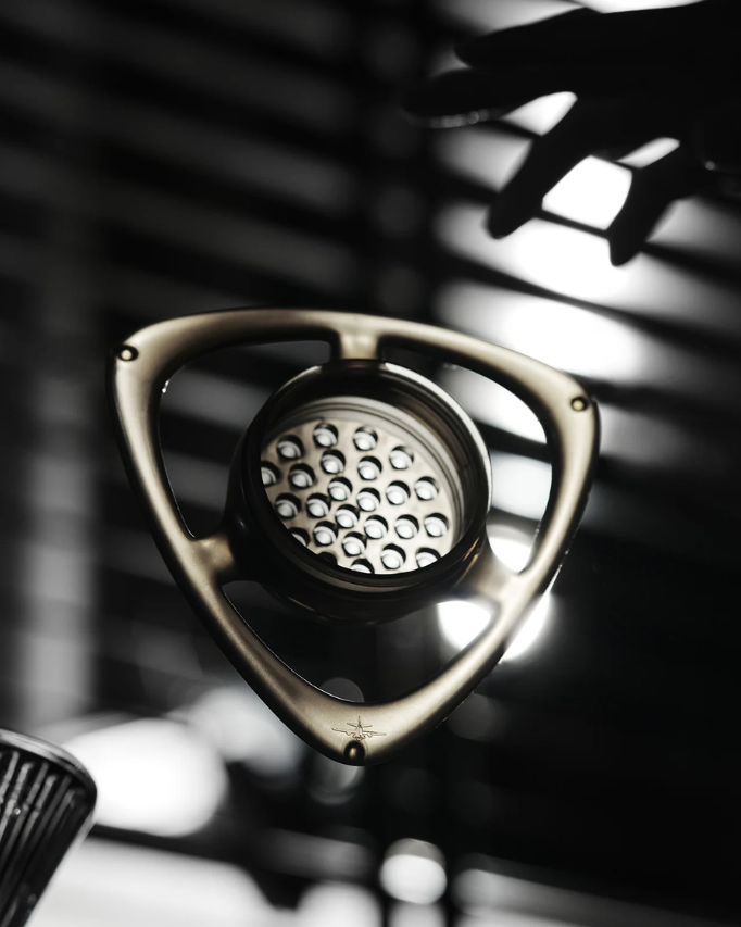 MHW-3BOMBER Rain Pour-Over Coffee Splitter   بومبر رين بور اوفر - Kshta
