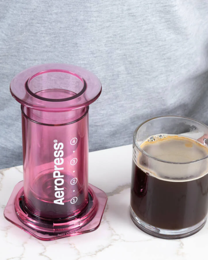 Aeropress Clear Pink Coffee Press   ايروبرس وردي - Kshta