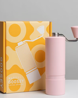 Nuttii Goose Coffee Grinder نوتي  مطحنة يدوية اصدار جوس - Kshta
