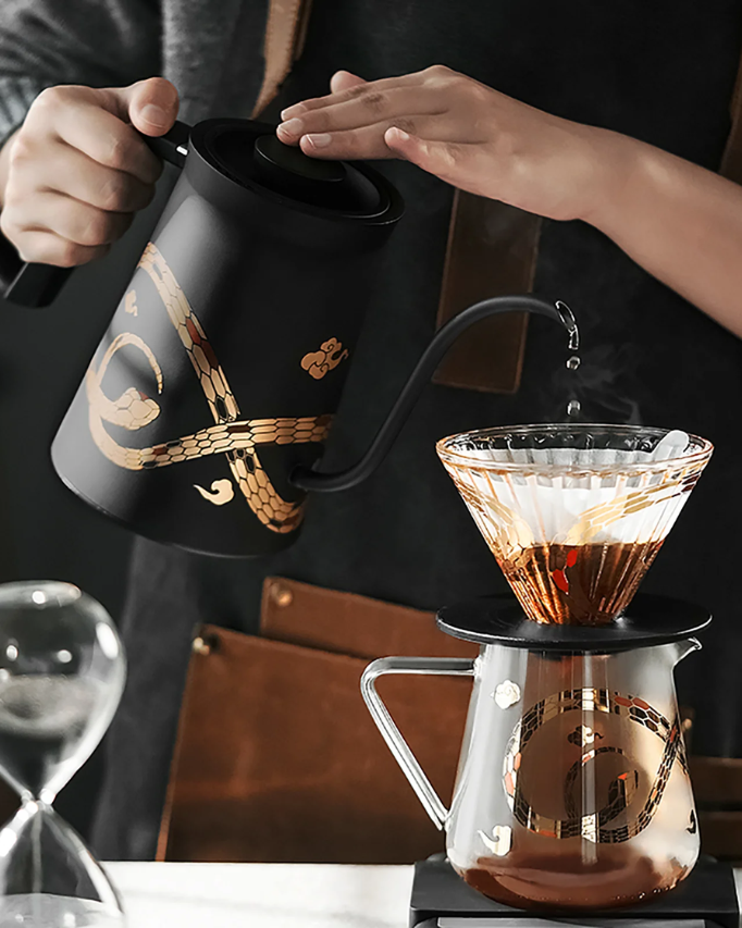 MHW-3BOMBER Assassin Gooseneck Electric Kettle  بومبر كيتل كهربائي - Kshta