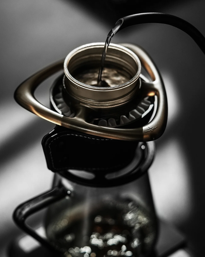 MHW-3BOMBER Rain Pour-Over Coffee Splitter   بومبر رين بور اوفر - Kshta