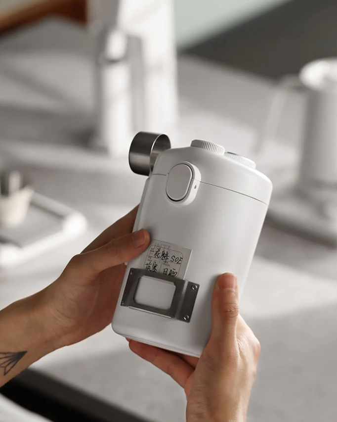 MHW-3BOMBER  Gambo Coffee Sealed Canister بومبر جامبو حافظة قهوة - Kshta