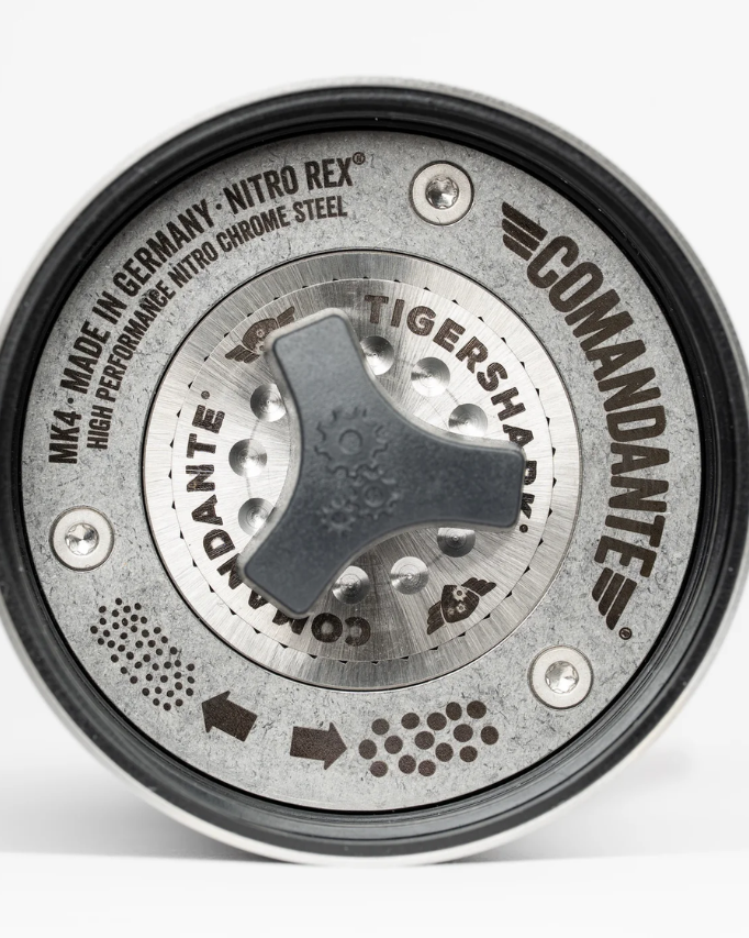 Comandante C40 Nitro Blade  – Lab Series Tigershark   كومندانتي مطحنة  نيترو بليد – الإصدار لاب تايجرشارك - Kshta