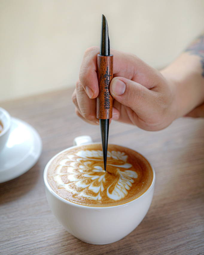 بومبر قلم رسم على الاتيه   MHW-3BOMBER Latte Art needle - Kshta