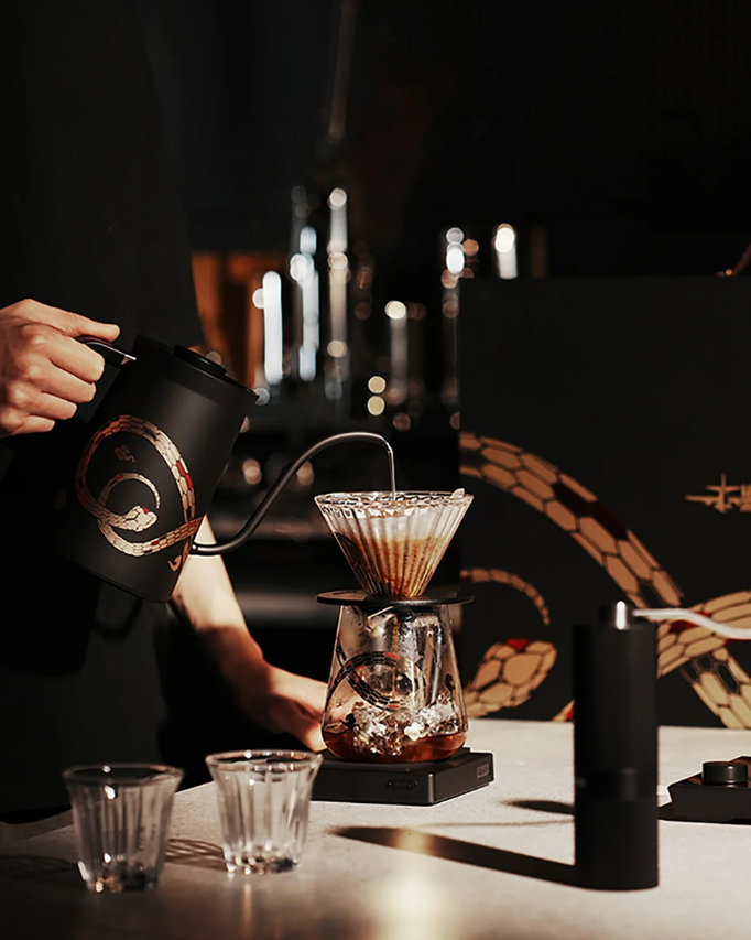 MHW-3BOMBER Serpent Collection Pour Over Coffee Gift Box  بومبر سيربنت سيت دريبر - Kshta