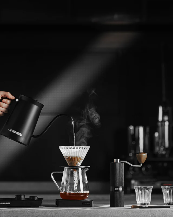 MHW-3BOMBER Assassin M1 Drip Coffee Set   بومبر سيت اساسن - Kshta